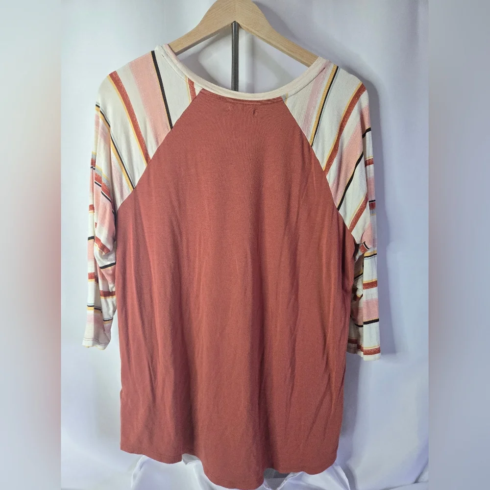 Maurices 24/7 Flawless Striped Sleeve Top XL | Comfy & Chic Everyday Style 👚 - Picture 3 of 6